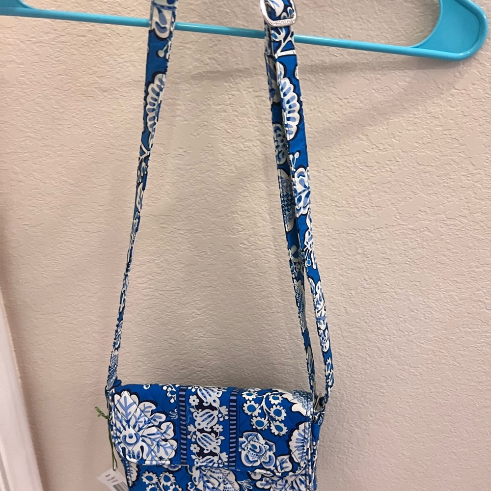 Vera Bradley Floral Blue Crossbody Bag with tags. Rachel blue lagoon.